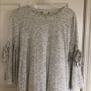 Small Altar’d State Long Sleeve Flowy Blouse